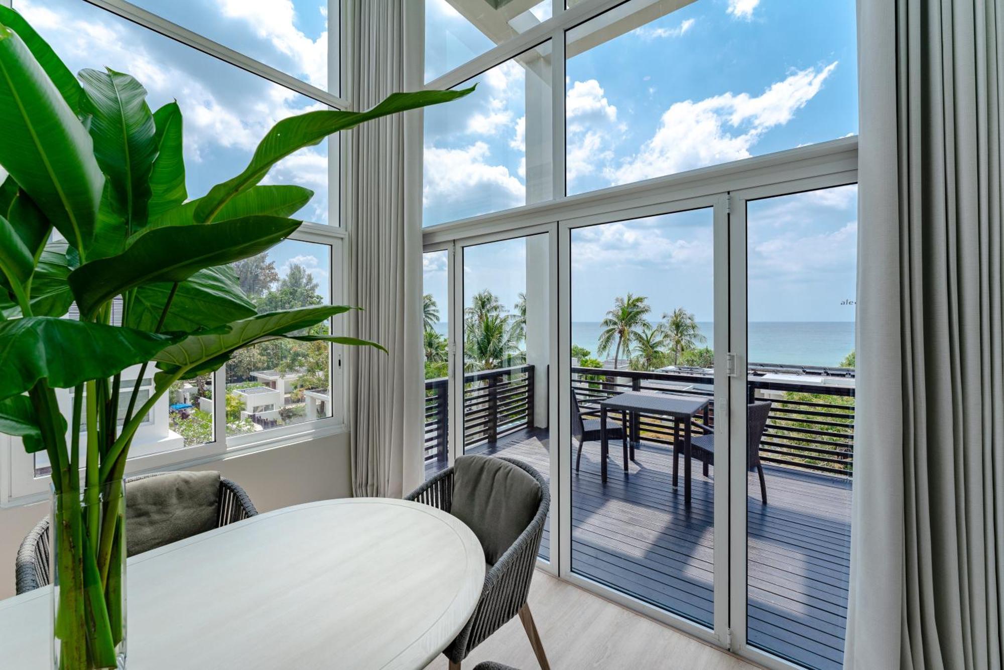 Two-Bedroom Ocean View Residence,1537990330:JPEG